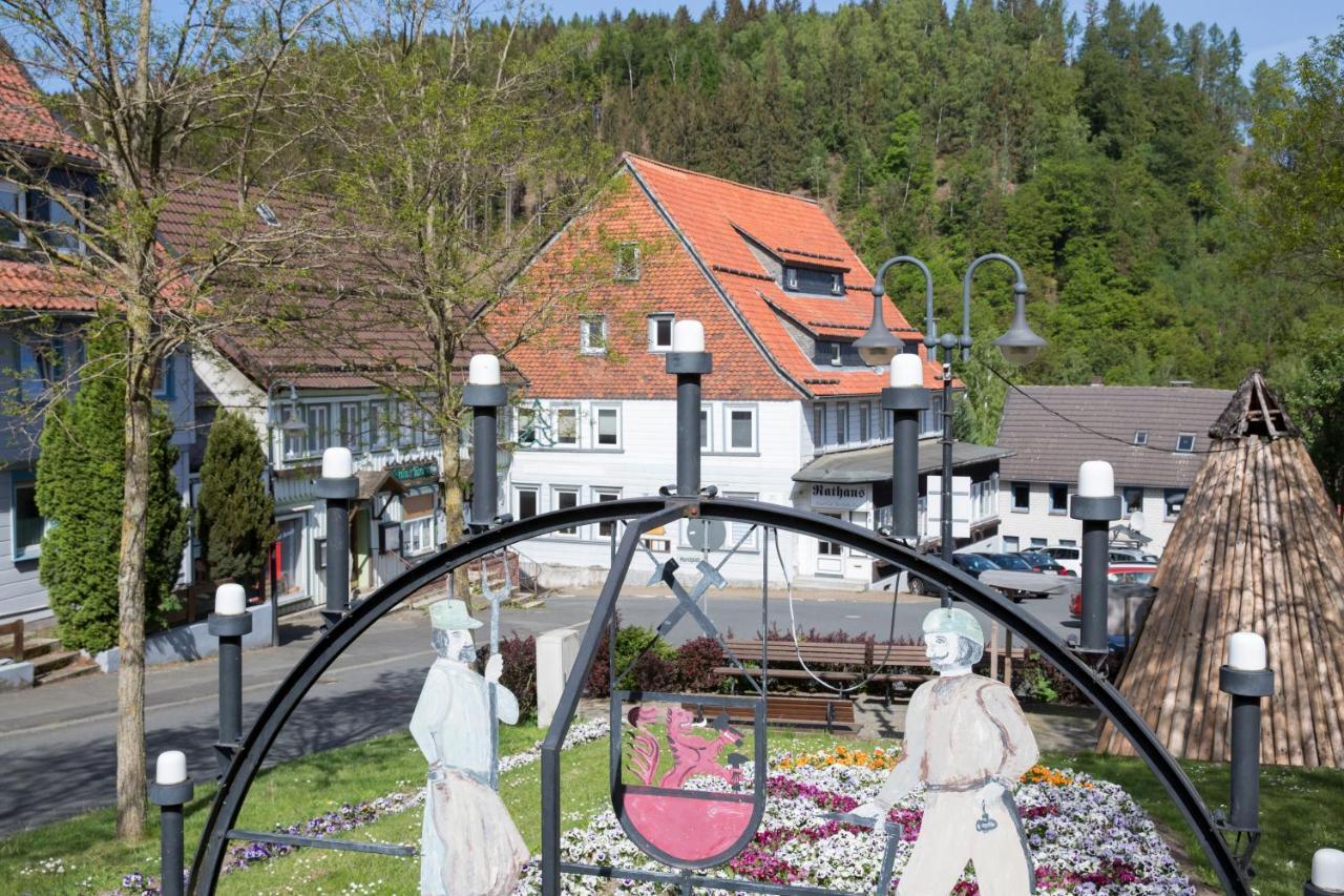 Historisches Hotel Rathaus Lautenthal Dış mekan fotoğraf